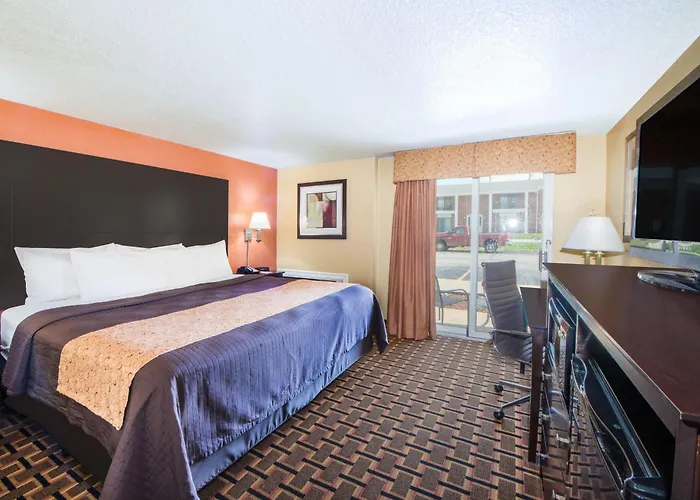 Days Inn By Wyndham Joplin